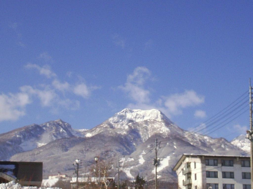Akakura Yours Inn Myōkō Extérieur photo