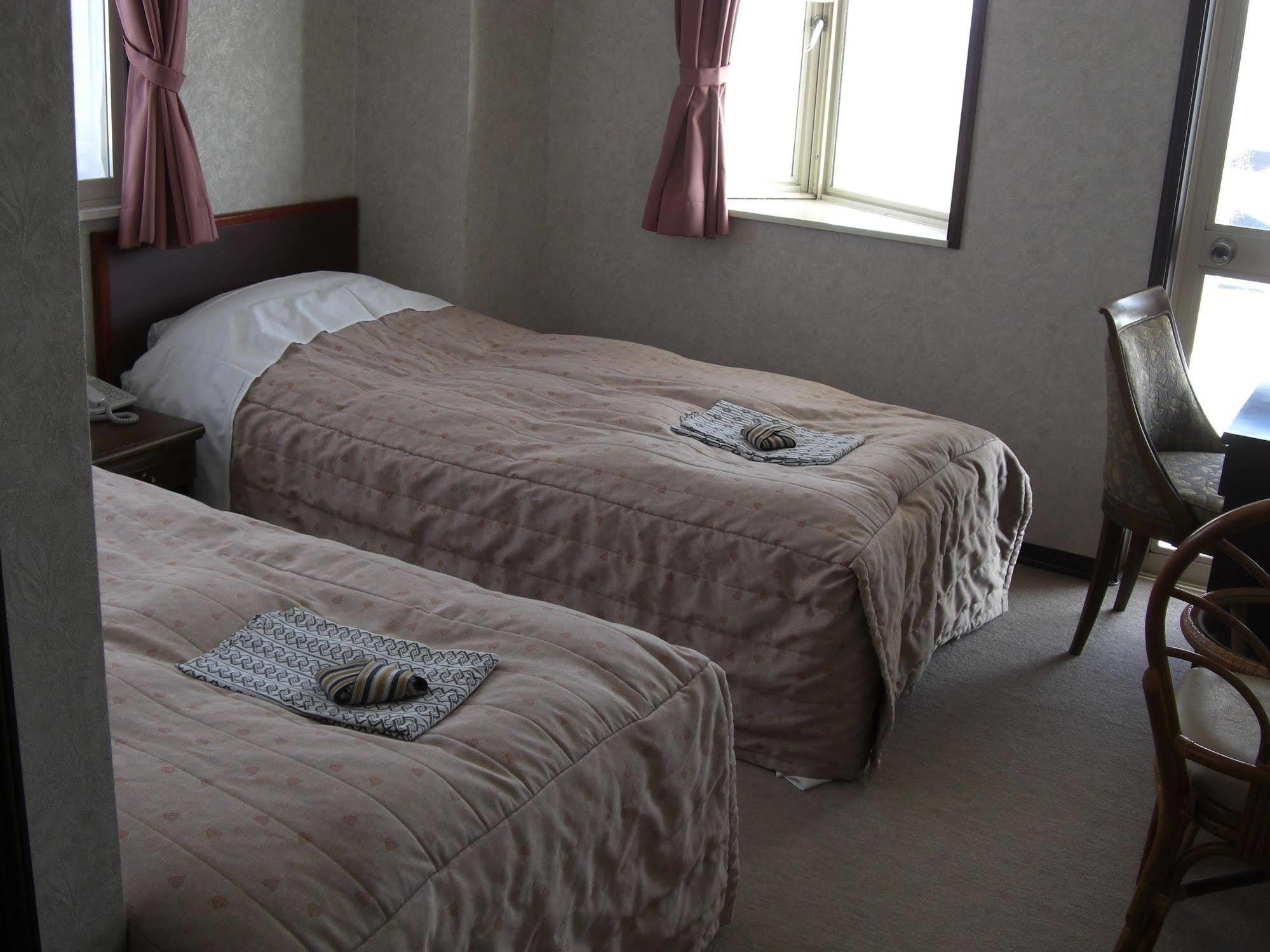 Akakura Yours Inn Myōkō Extérieur photo